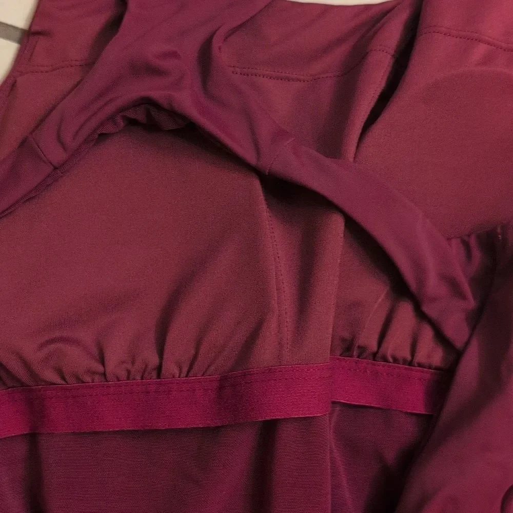 NEW TYR One Piece Swimsuit Wine Purple Red Color Size XS